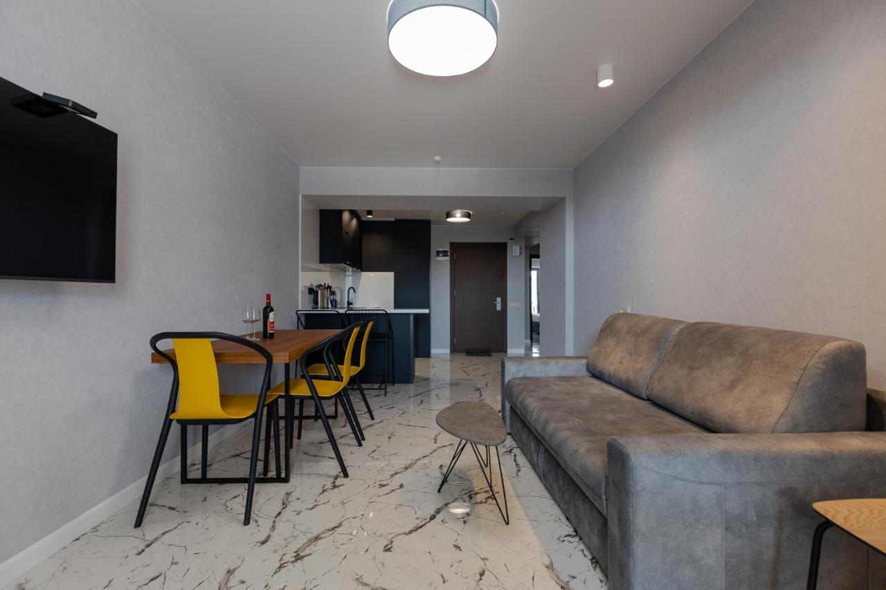 The Spot Apartments - Orbi Beach Tower Batumi Ngoại thất bức ảnh