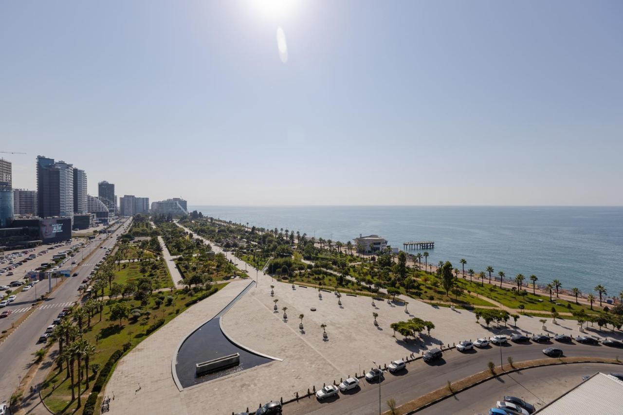 The Spot Apartments - Orbi Beach Tower Batumi Ngoại thất bức ảnh