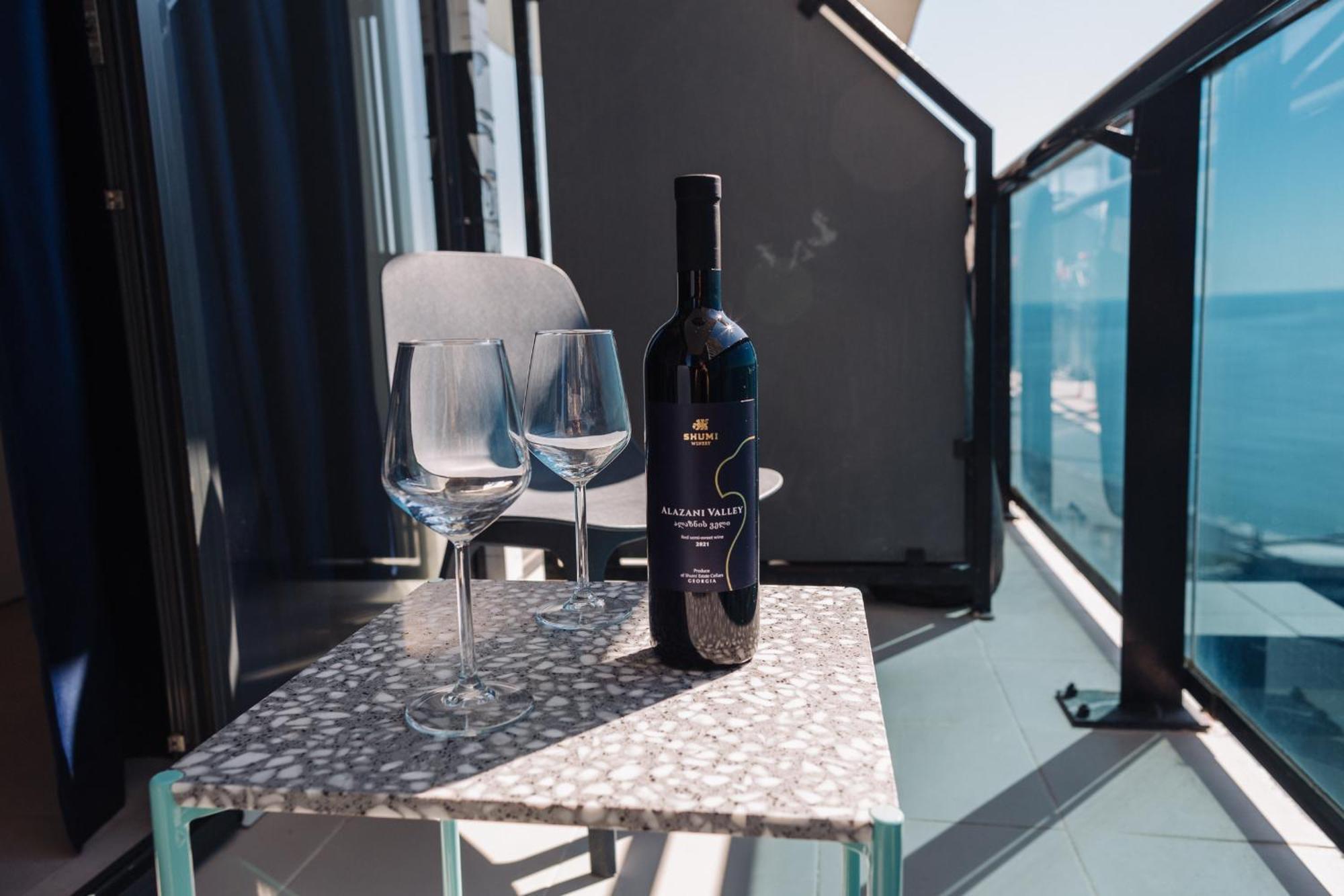 The Spot Apartments - Orbi Beach Tower Batumi Ngoại thất bức ảnh