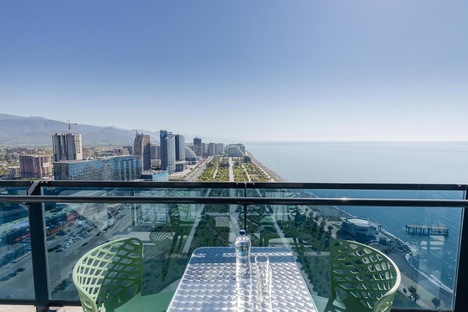 The Spot Apartments - Orbi Beach Tower Batumi Ngoại thất bức ảnh